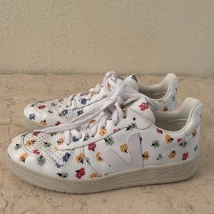 Madewell/ Veja Sneakers with Flowers Sz 38